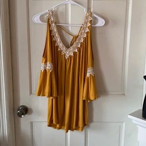 G collection top size large